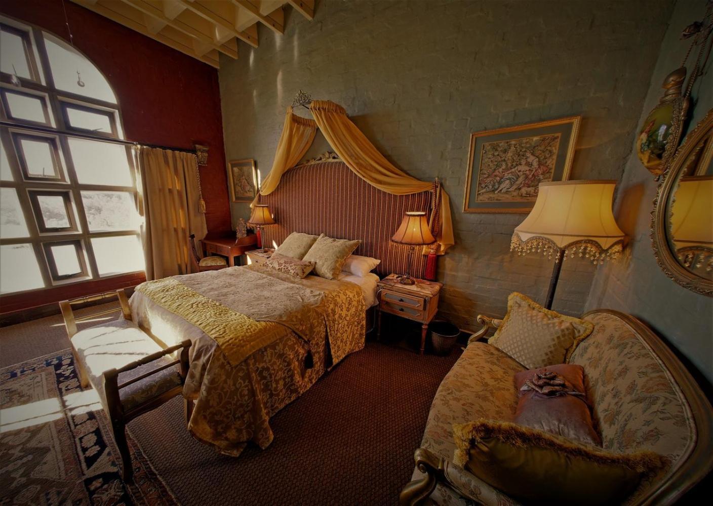 Bygracealone Manor Hotel Outeniekwa Buitenkant foto